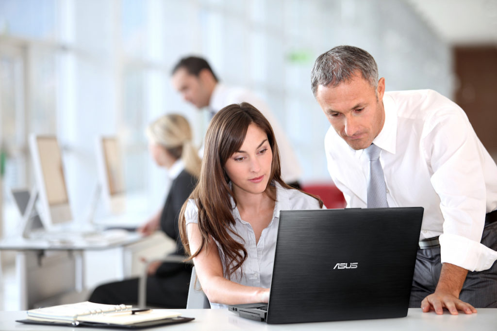 Asus esalta design e produttività