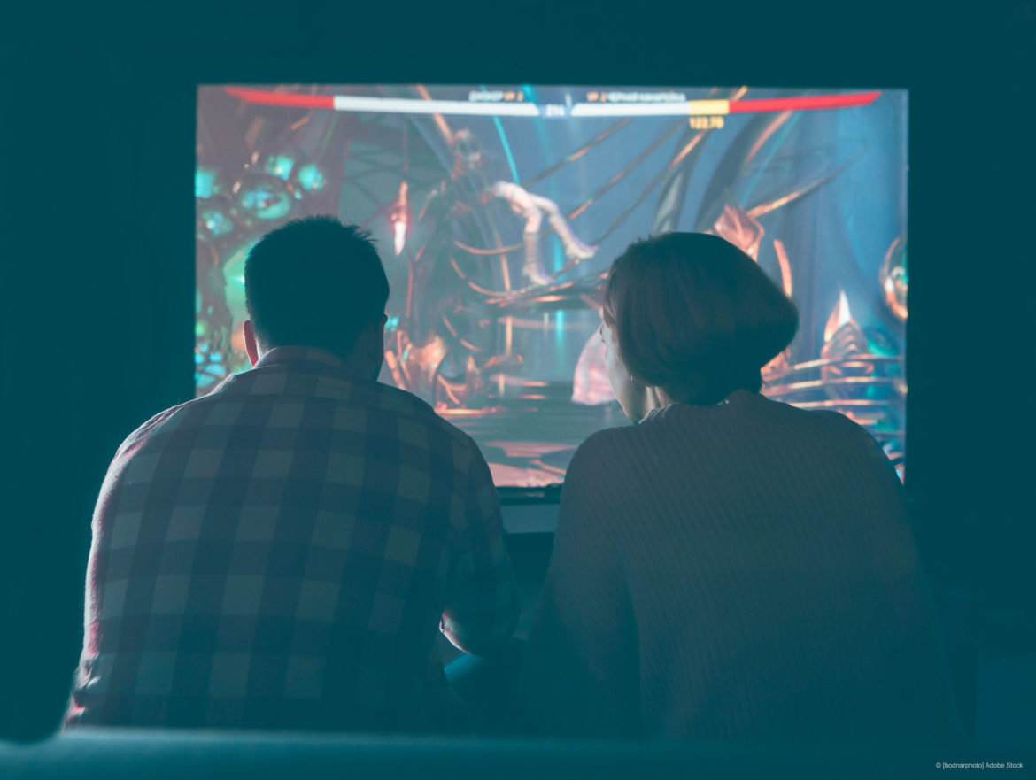 Epson EF-100: il videoproiettore che si adatta al tuo stile di vita Epson EF-100 Videoproiettori