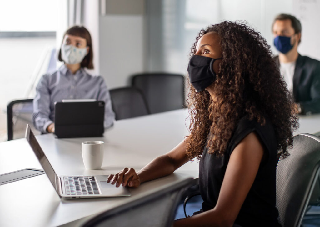 Tutti gli accessori per lavorare in un ambiente sano e igienico: il caso Targus targus