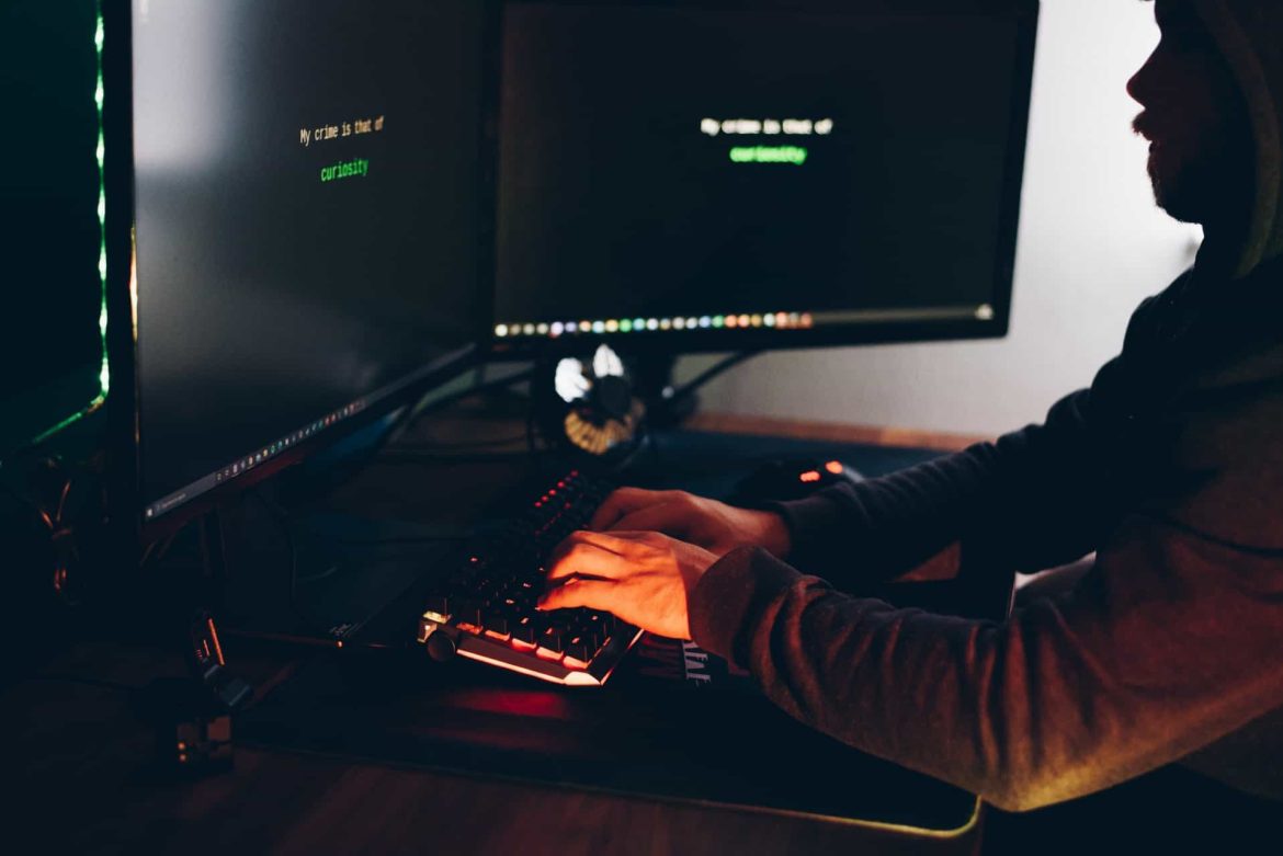 GitHub Copilot: la IA che programma è una minaccia per open source e sviluppatori?