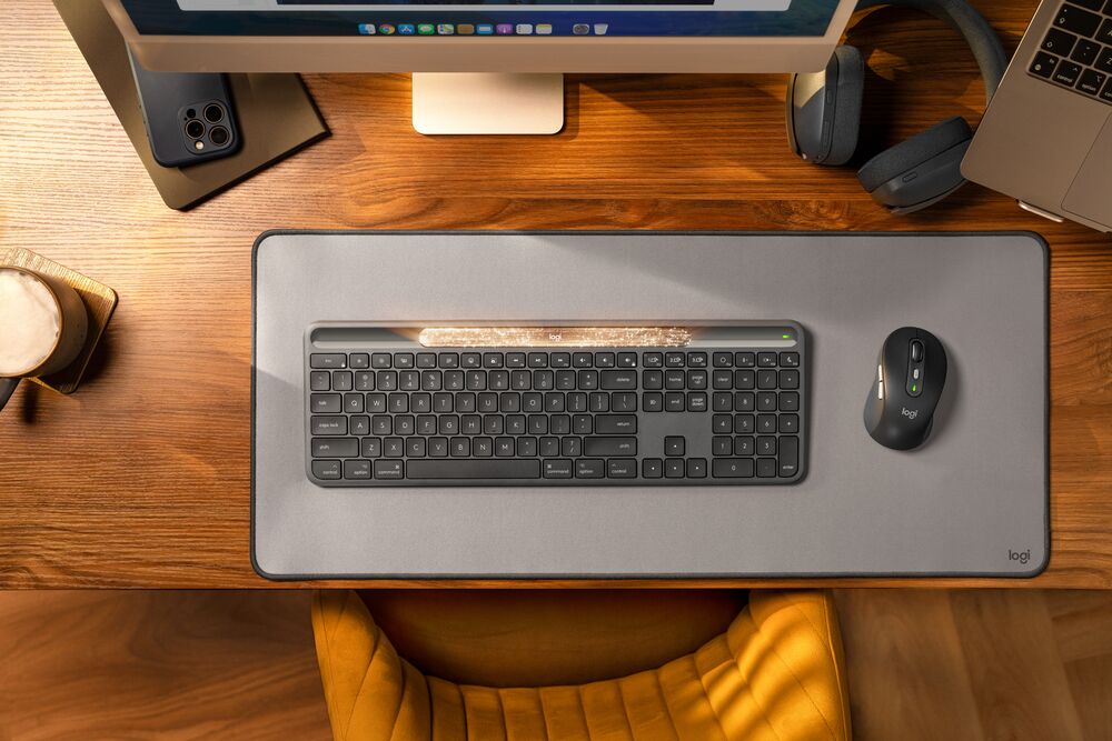 Signature Slim Solar+ K980: la tastiera che si ricarica con la luce e rivoluziona la produttività aziendale