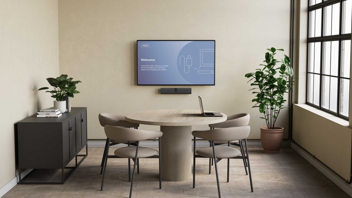 Jabra PanaCast U30: la videobar che rende semplice la collaborazione nelle piccole sale riunioni